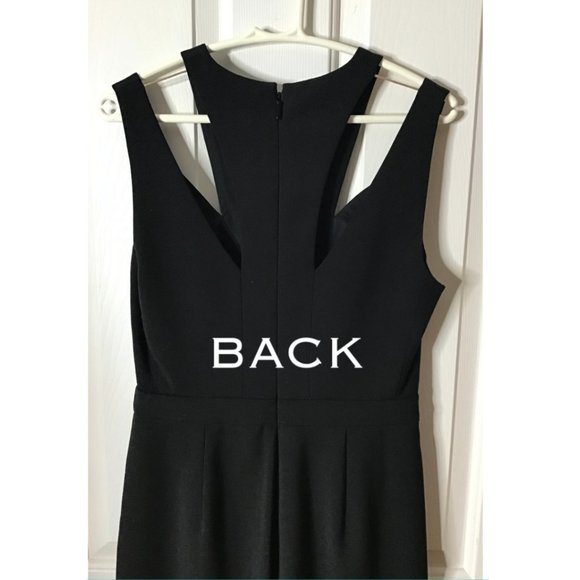 BCBG MAXAZRIA WIDE LEG BLACK SLEEVELESS JUMPSUIT SIZE MEDIUM - Picture 4 of 10
